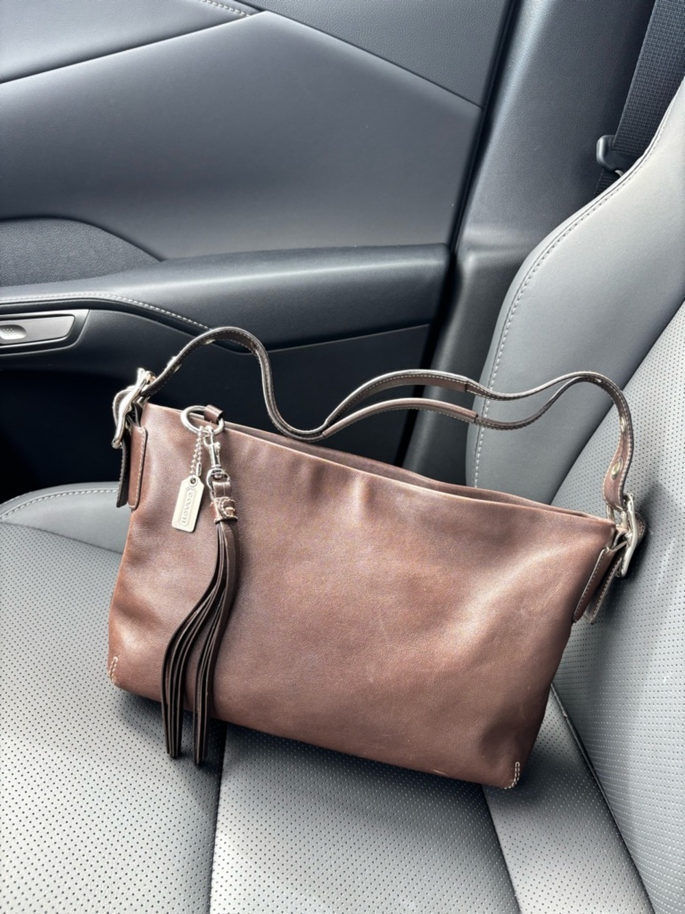 Coach East West Shoulder Bag Brown Leather Tassel | Rich 🍫 Adjustable Strap